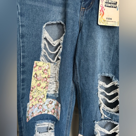 High rise ribbed jeans with coloured trendy patches (Brand new) - Picture 4 of 8